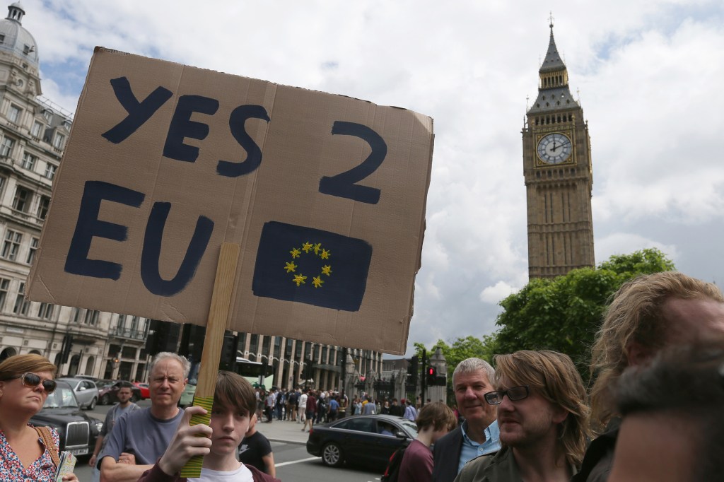 Biased, lazy journalists use Google Trends to diss Brexit