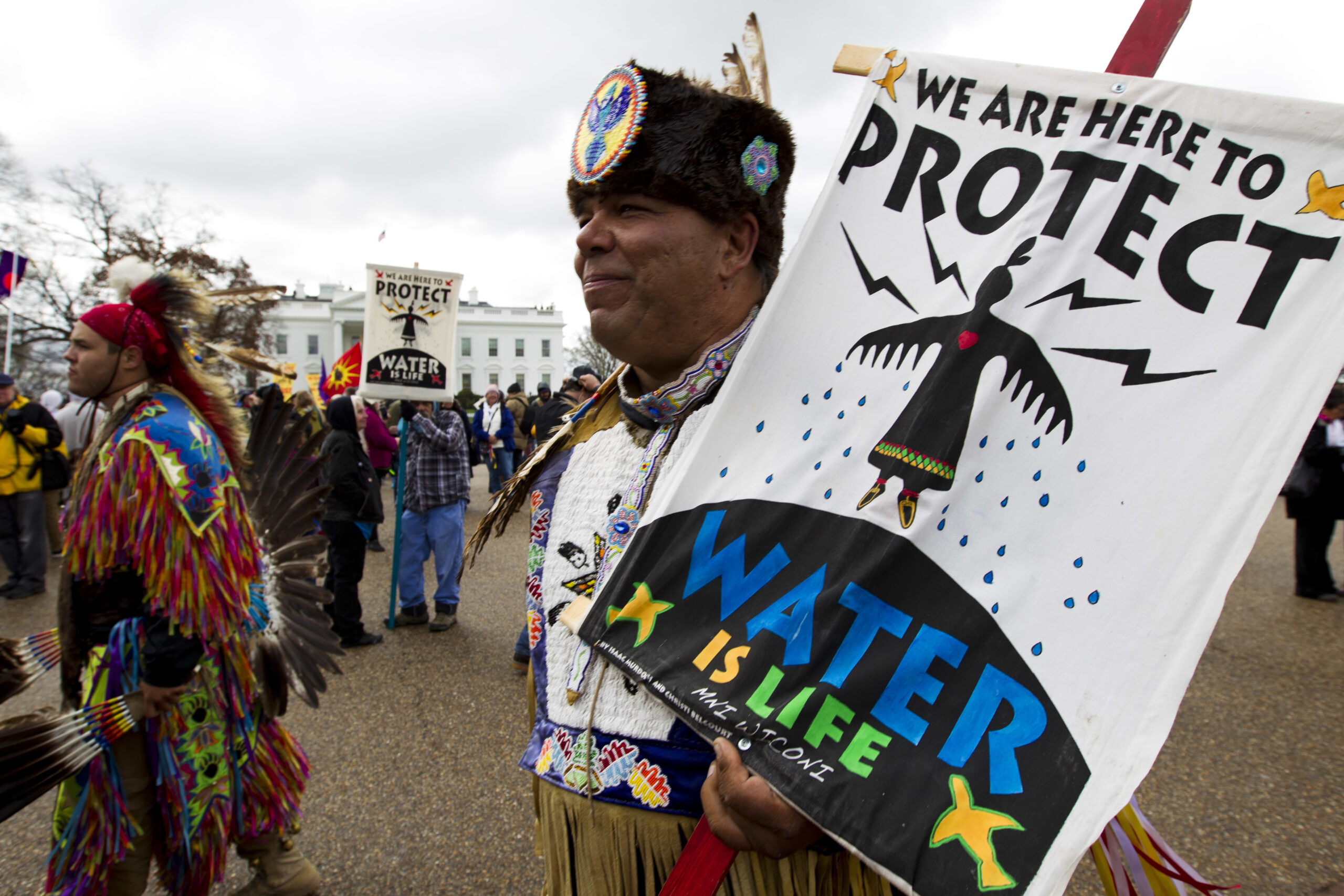 Judge rules Dakota Access pipeline can remain open during review