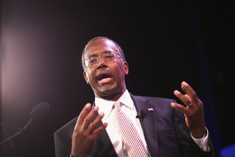 Dr. Ben Carson speaks to guests at the Iowa Freedom Summit on January 24, 2015 in Des Moines, Iowa. (Photo by Scott Olson/Getty Images)