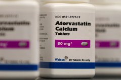 US doctors urge wider use of cholesterol drugs