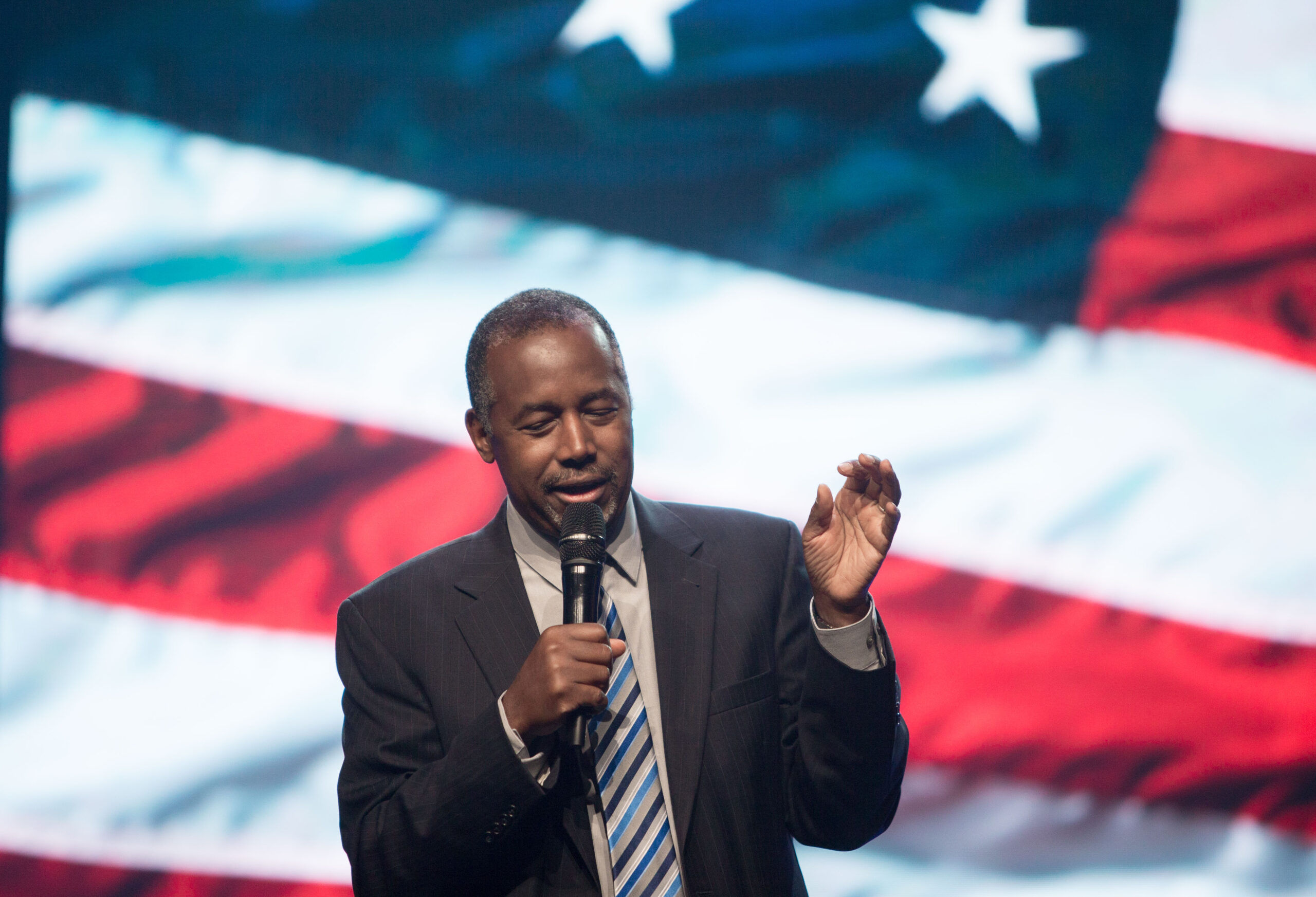 Carson on Dem debate: ‘I kept falling asleep’