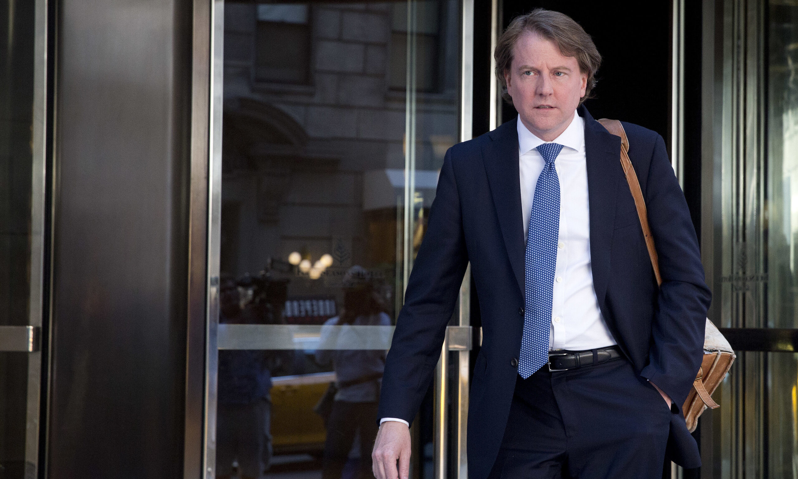 Senate GOP leaders urge Trump not to oust White House counsel Don McGahn