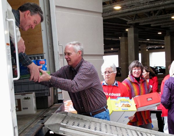 Best endorsement ever: Wisconsin tavern owners for Sen. Ron Johnson