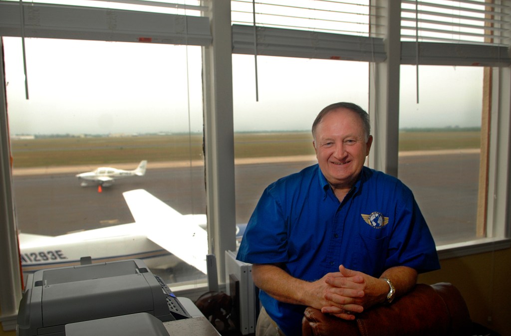 Airline mogul gets 30 years in child porn case