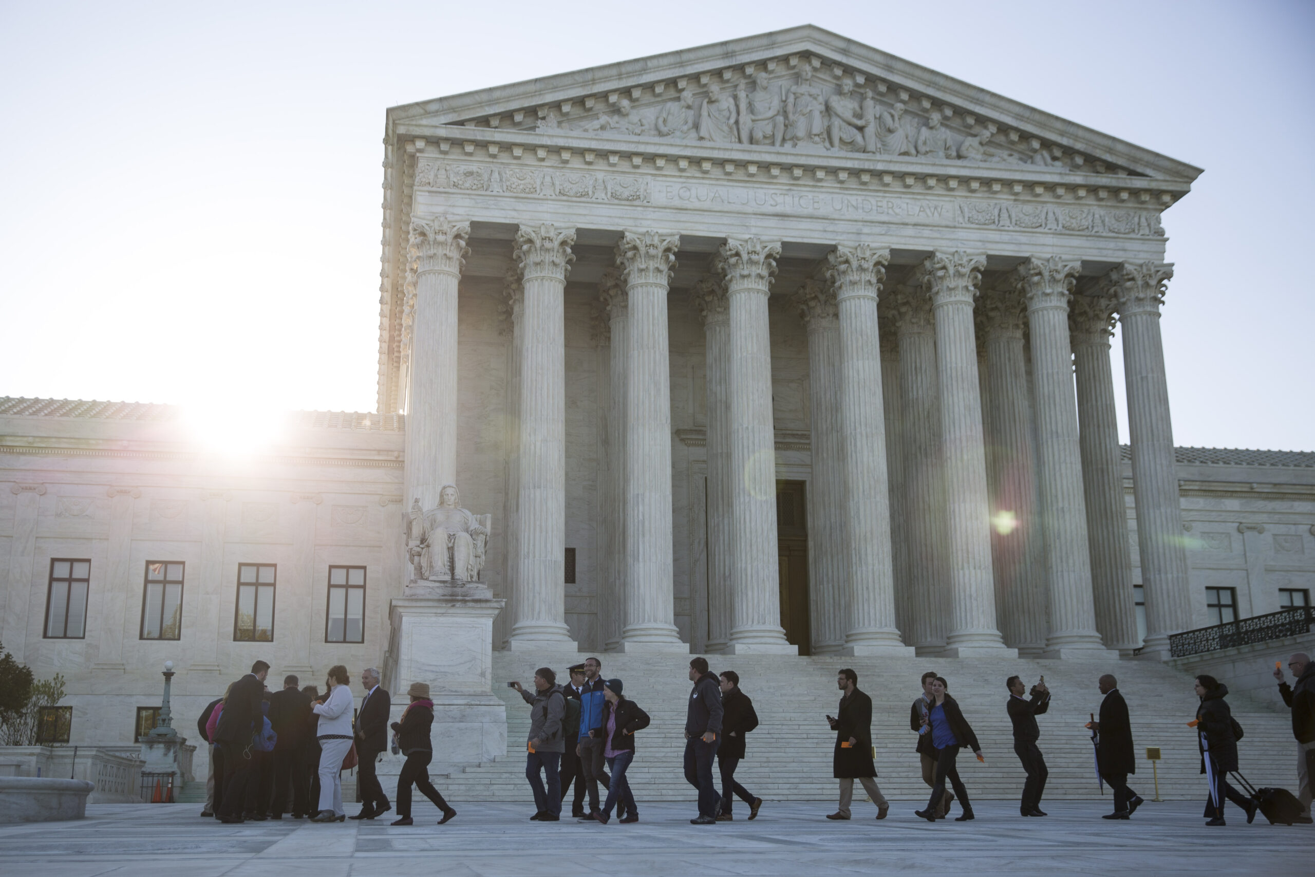 Energy industry braces for key court decisions on power plant rules