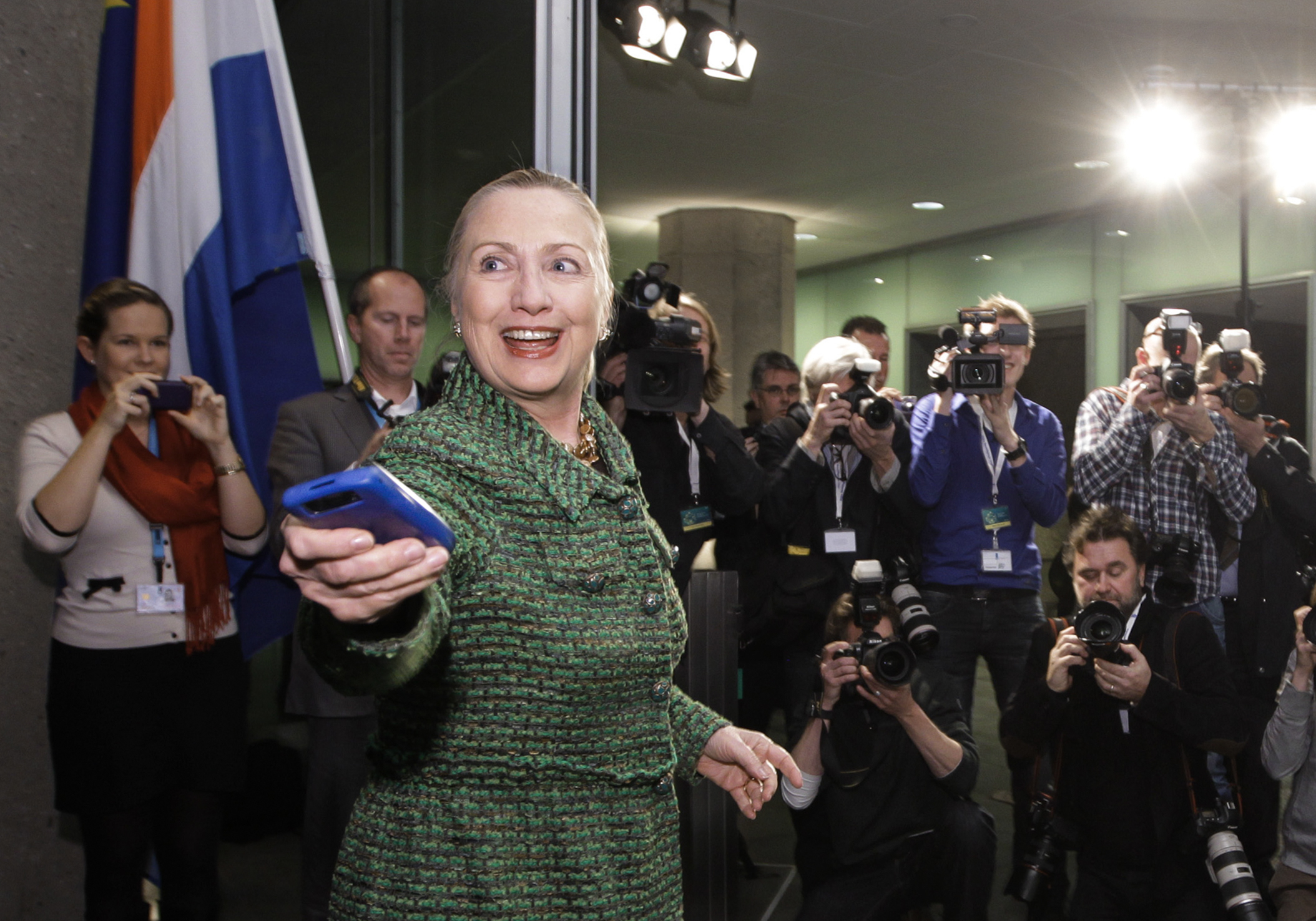 Media and Hillary Clinton’s defenders continue to duke it out, even after her tweet