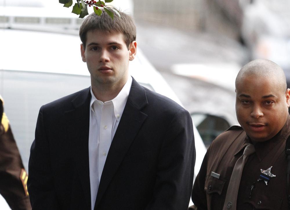 Cause of death disputed in opening statements at Huguely trial