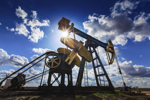 The hydraulic fracturing, or fracking, revolution has had the effect not only of swelling the domestic supply of gas, but of slashing the domestic price. (Photo: Thinkstock)