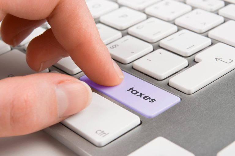 The National Retail Federation will try to prod Congress into passing a major Internet sales tax bill. (iStock Photo)
