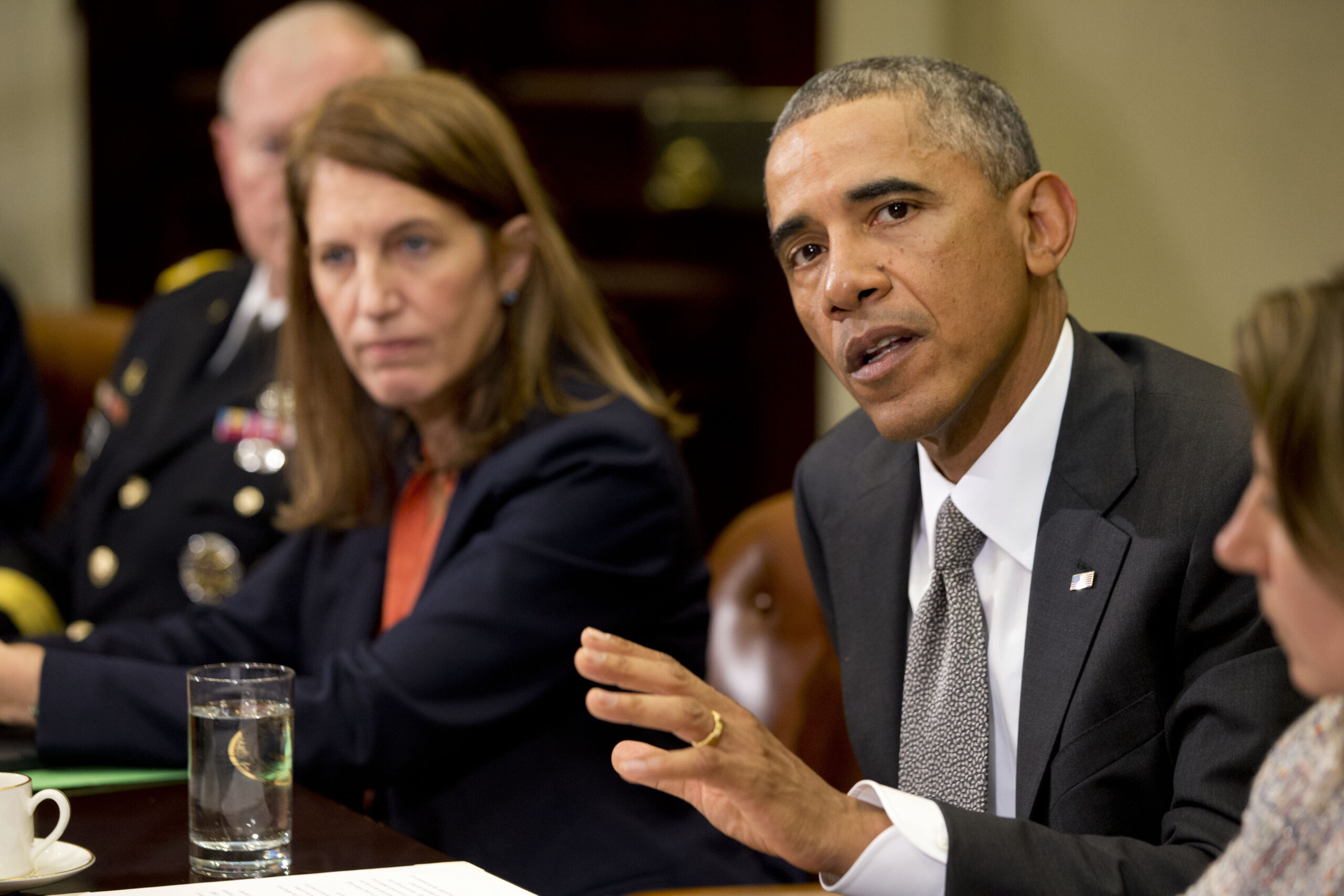 Obama calls for greater foreign help against Ebola