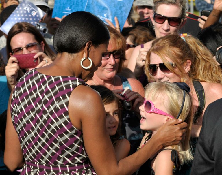 Michelle rallies female voters behind her husband