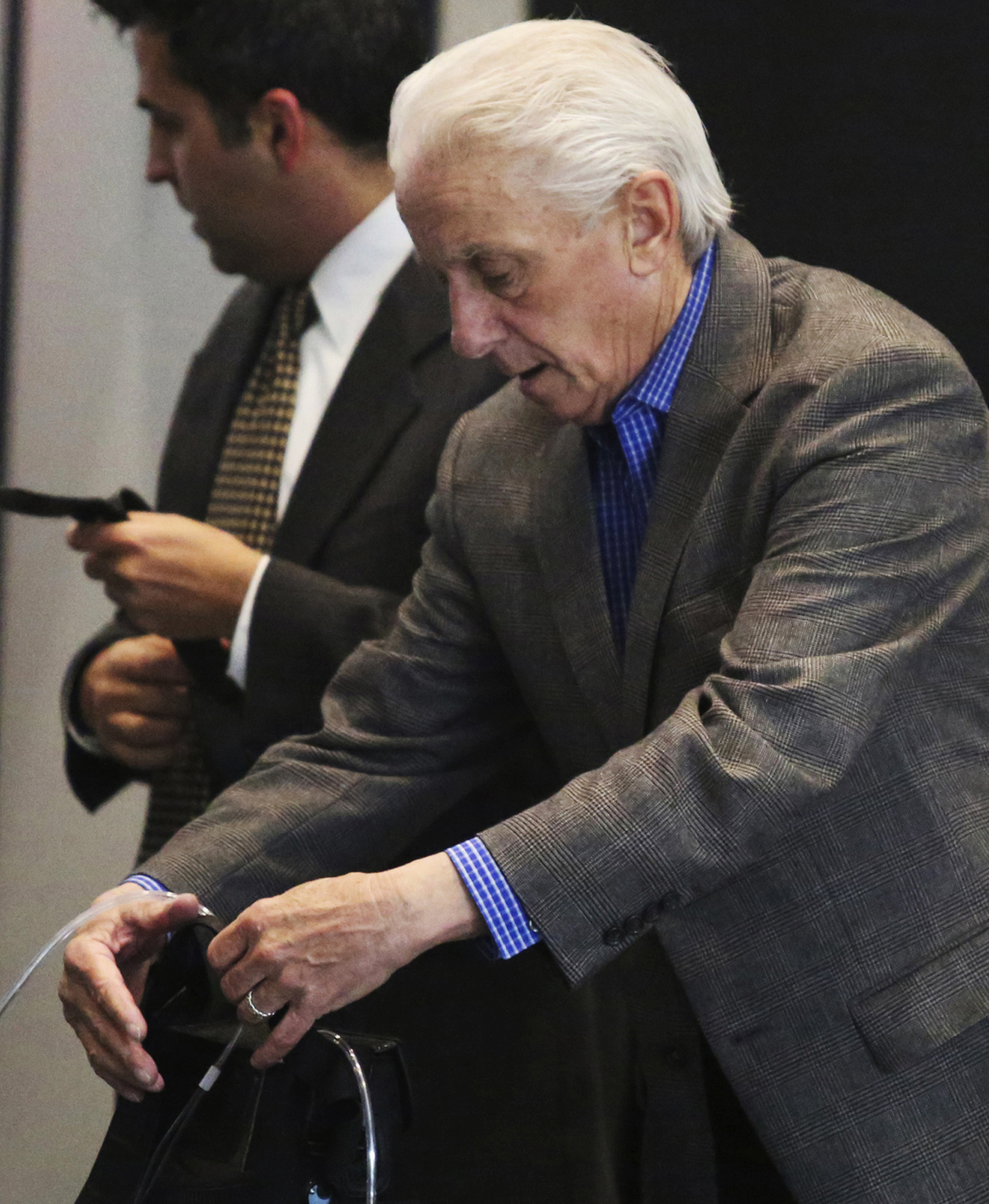Lawyer: Farnham talking about possible deal