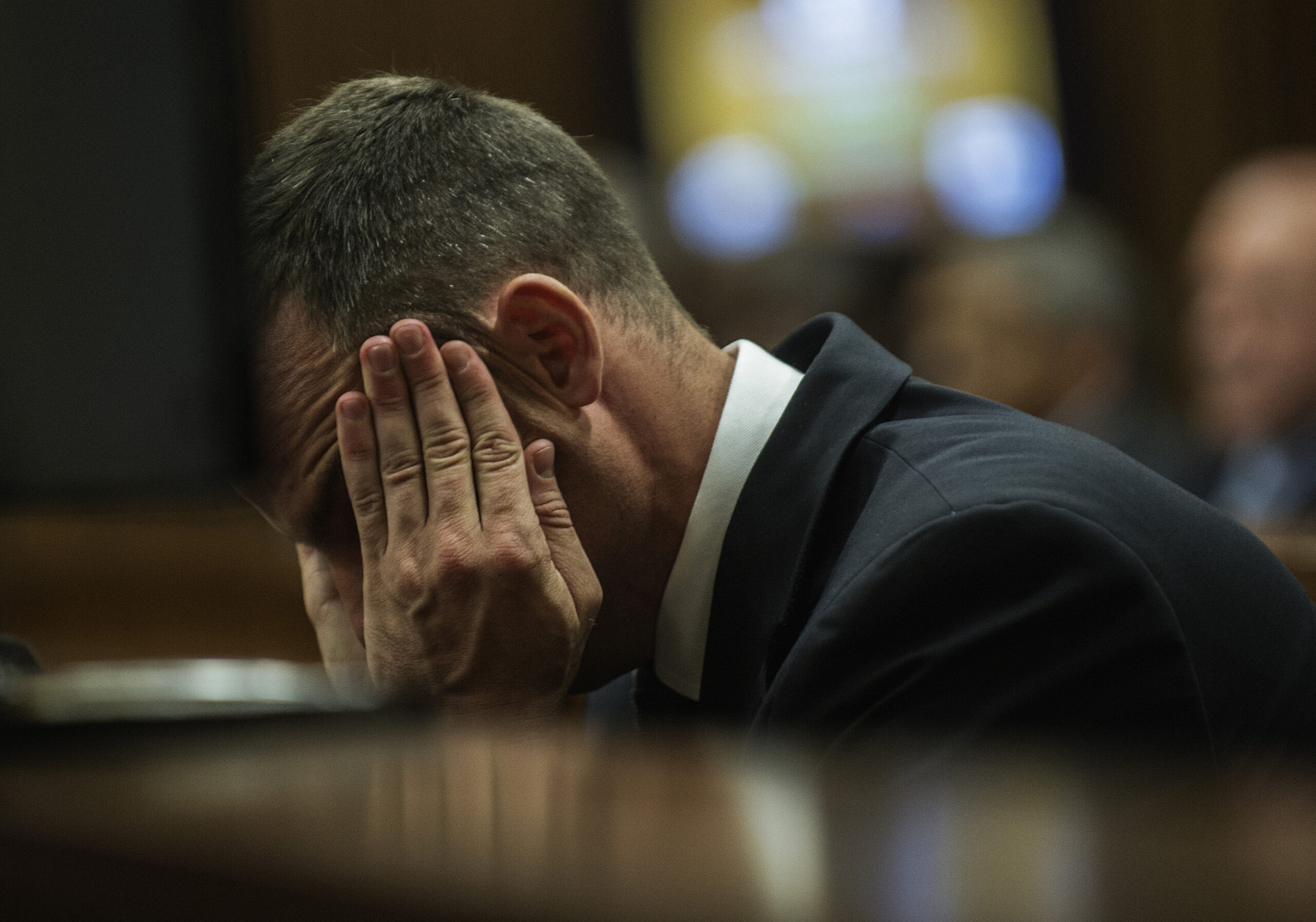 Pistorius ballistics expert focuses on arm wound