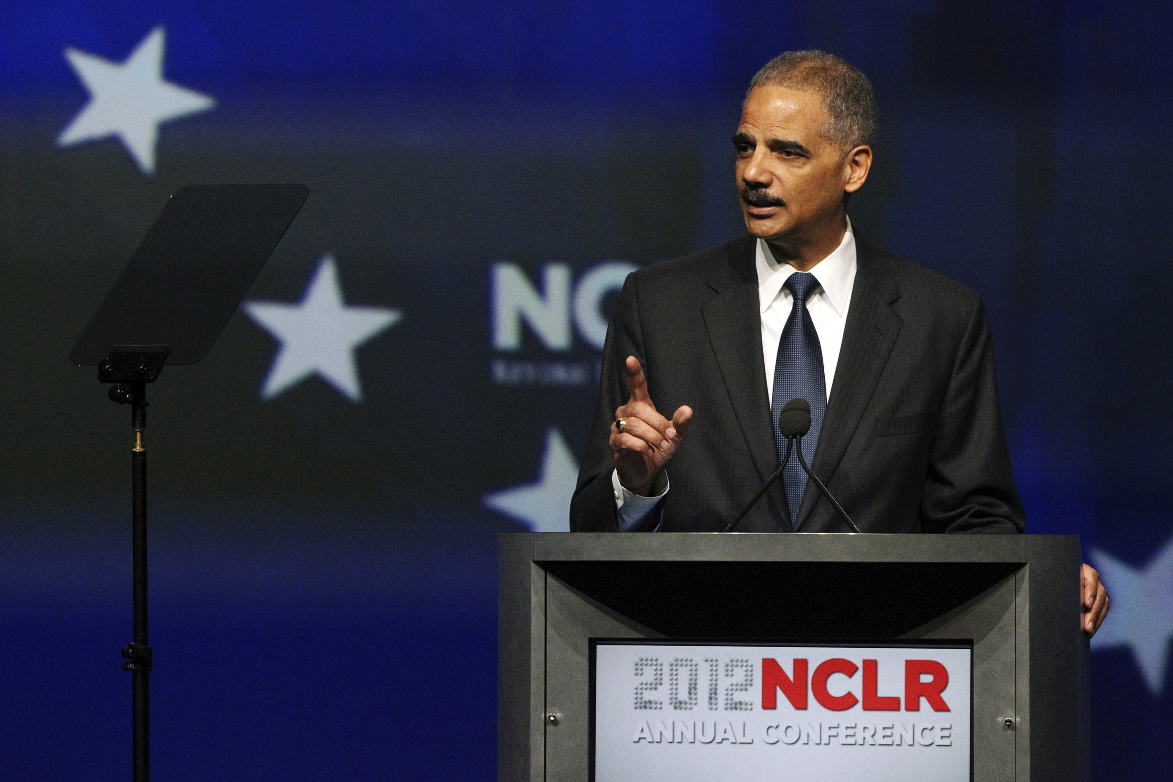AG Holder says Texas ID law would harm minorities