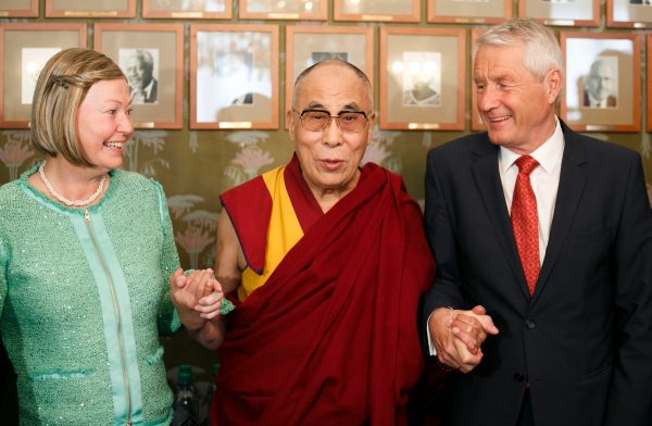 Norway shuns Dalai Lama, hoping to mend China ties