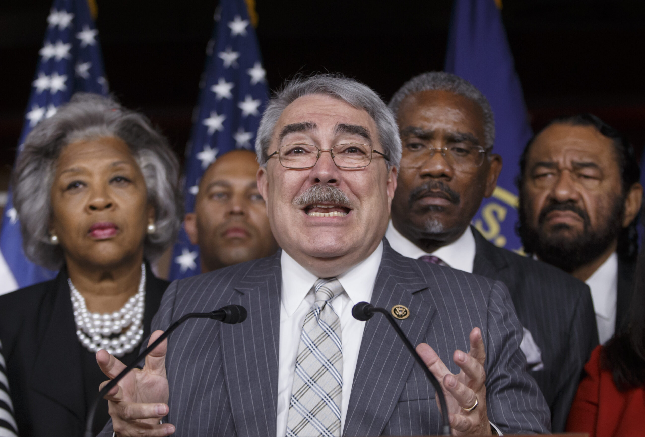 Congressional Black Caucus head: Trump’s shackles tweet was ‘reckless’