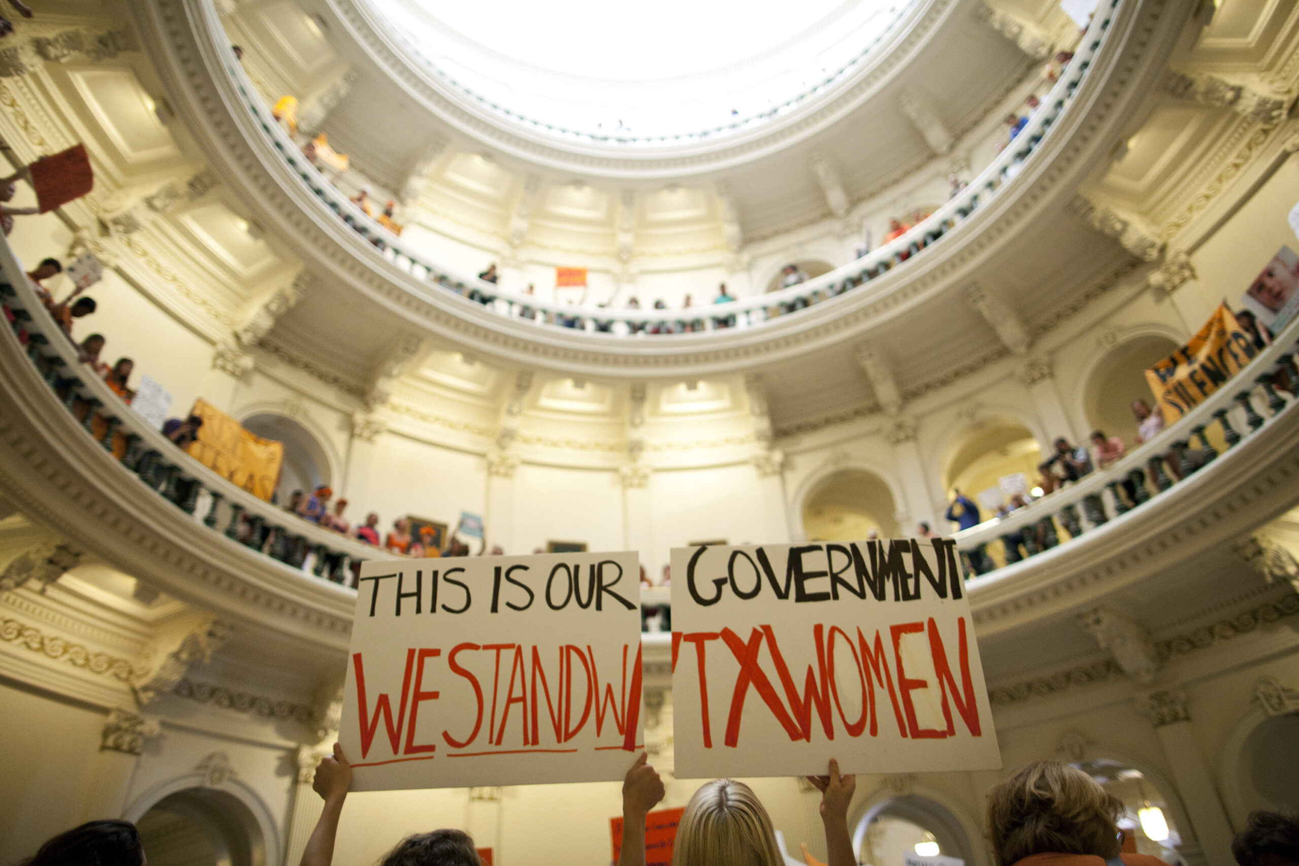 Supreme Court refuses to block Texas abortion law