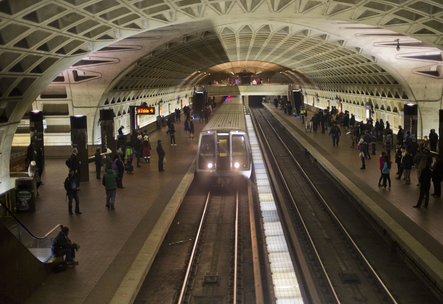 D.C. Metro giving away free Trump souvenir after not including his picture on fare cards