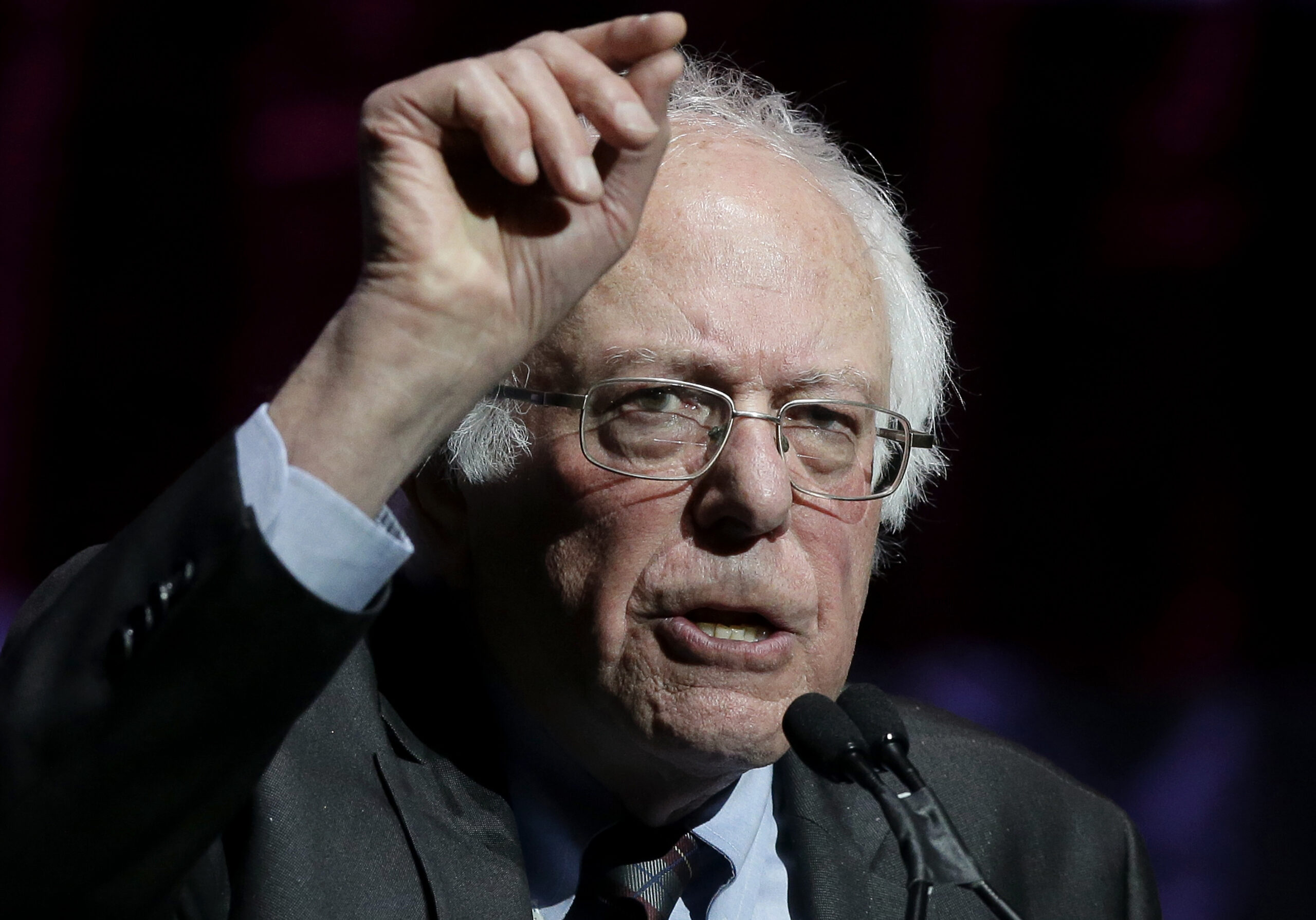 Bernie Sanders launches self-titled podcast