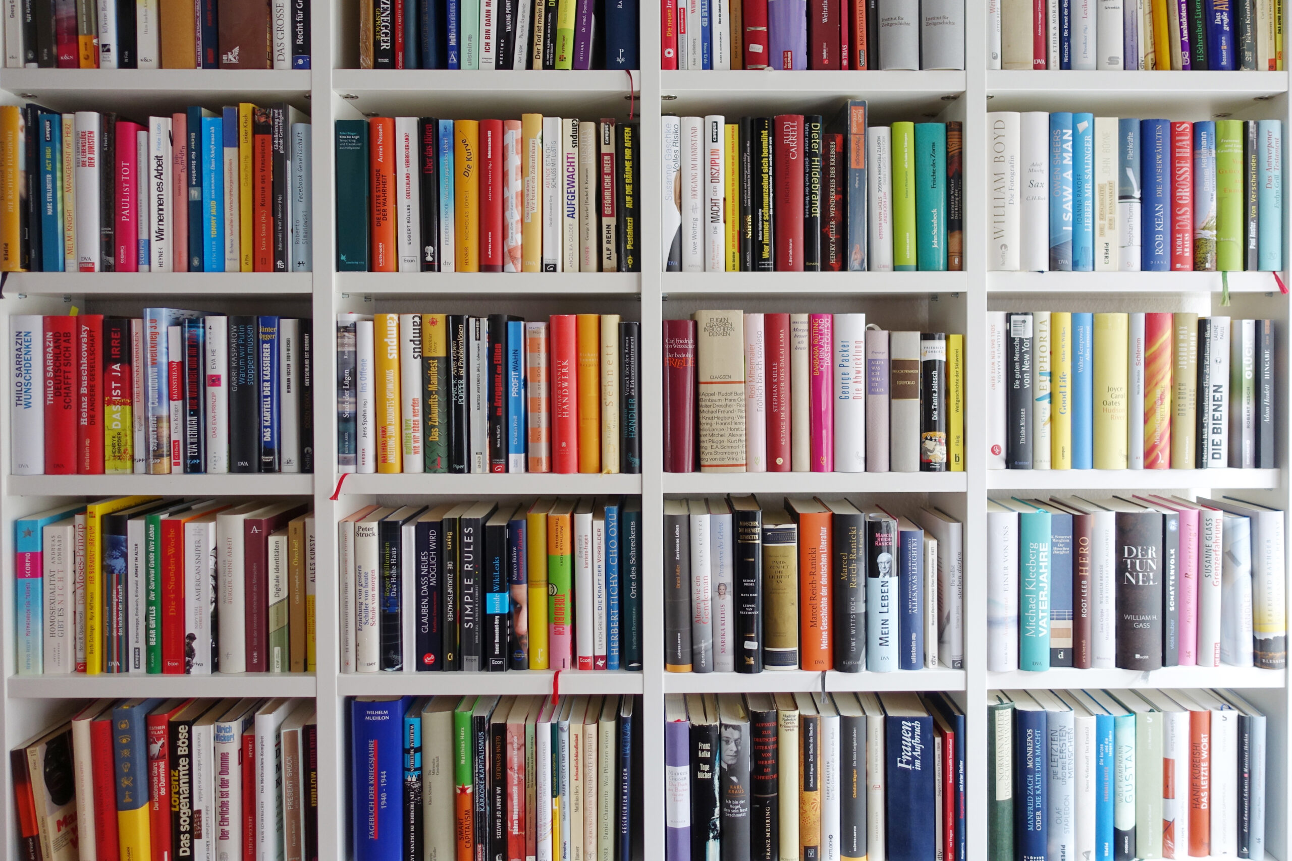 Don’t be a literary nanny. Ignore that self-important bookseller’s elegy