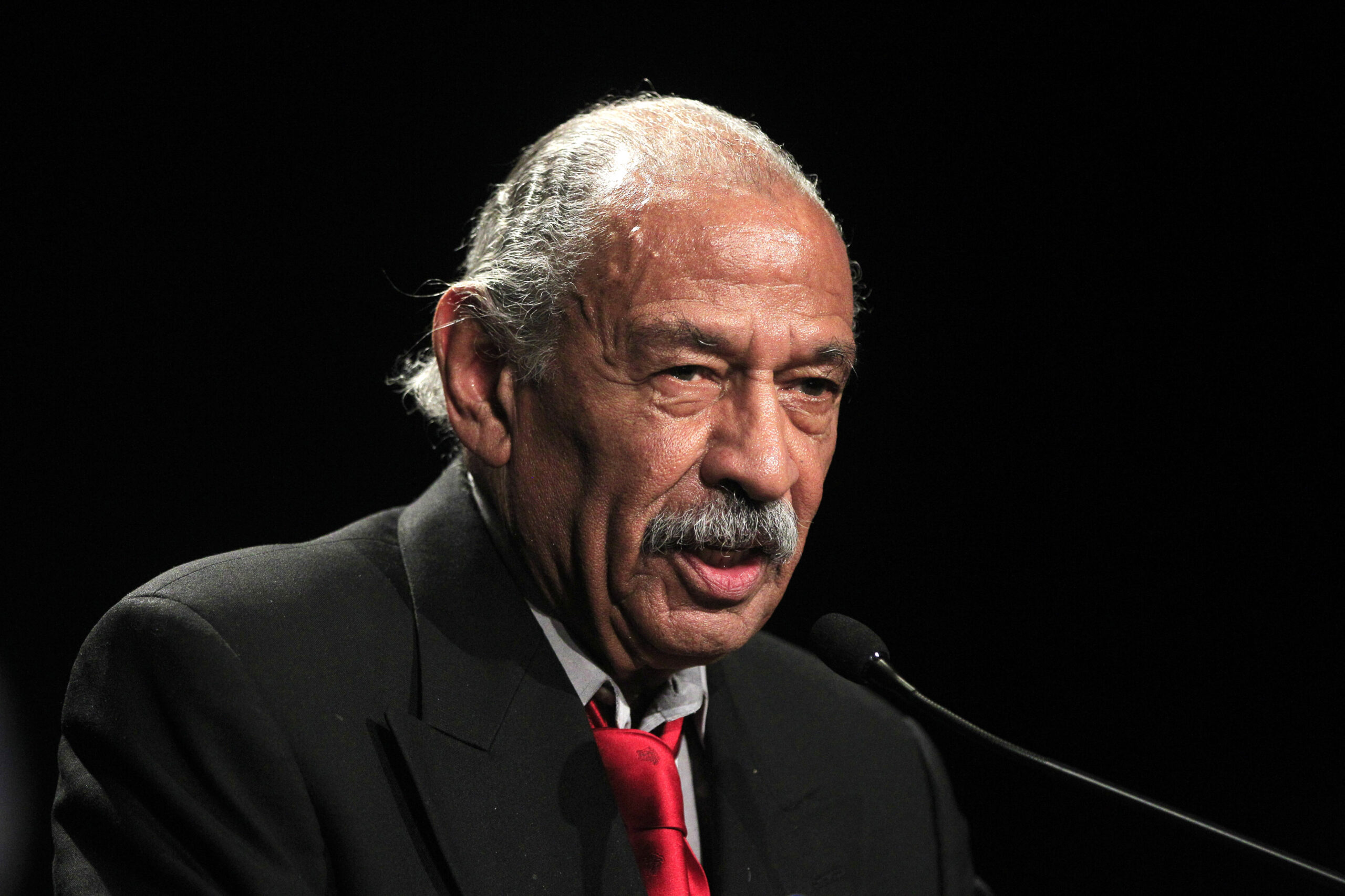 Rep. John Conyers joins suit to get back on ballot