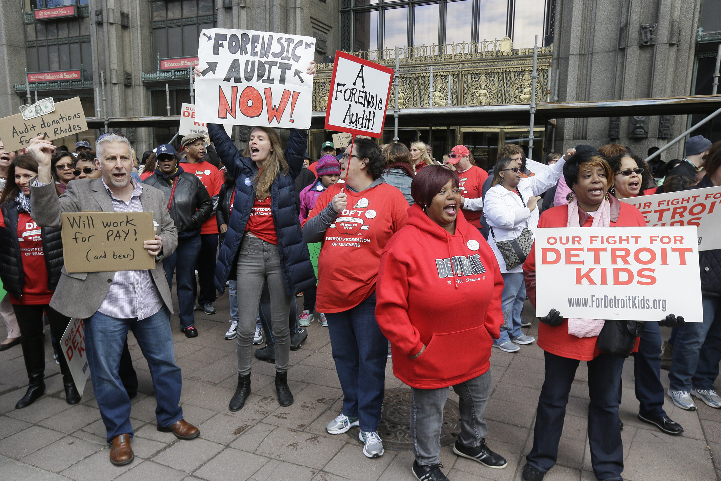 WH urges speedy resolution of Detroit teacher strike