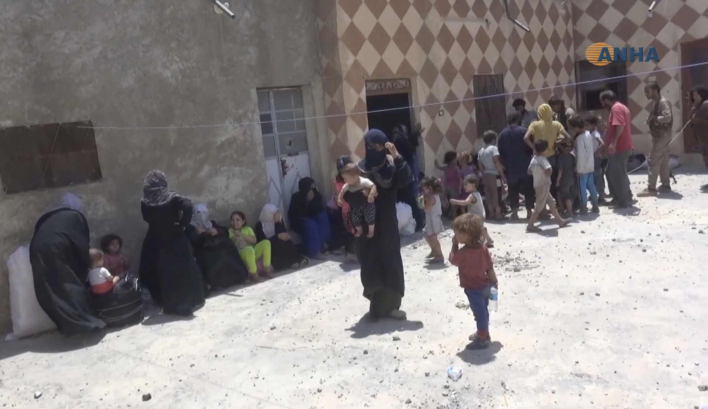 Cease-fire in southern Syria goes into effect