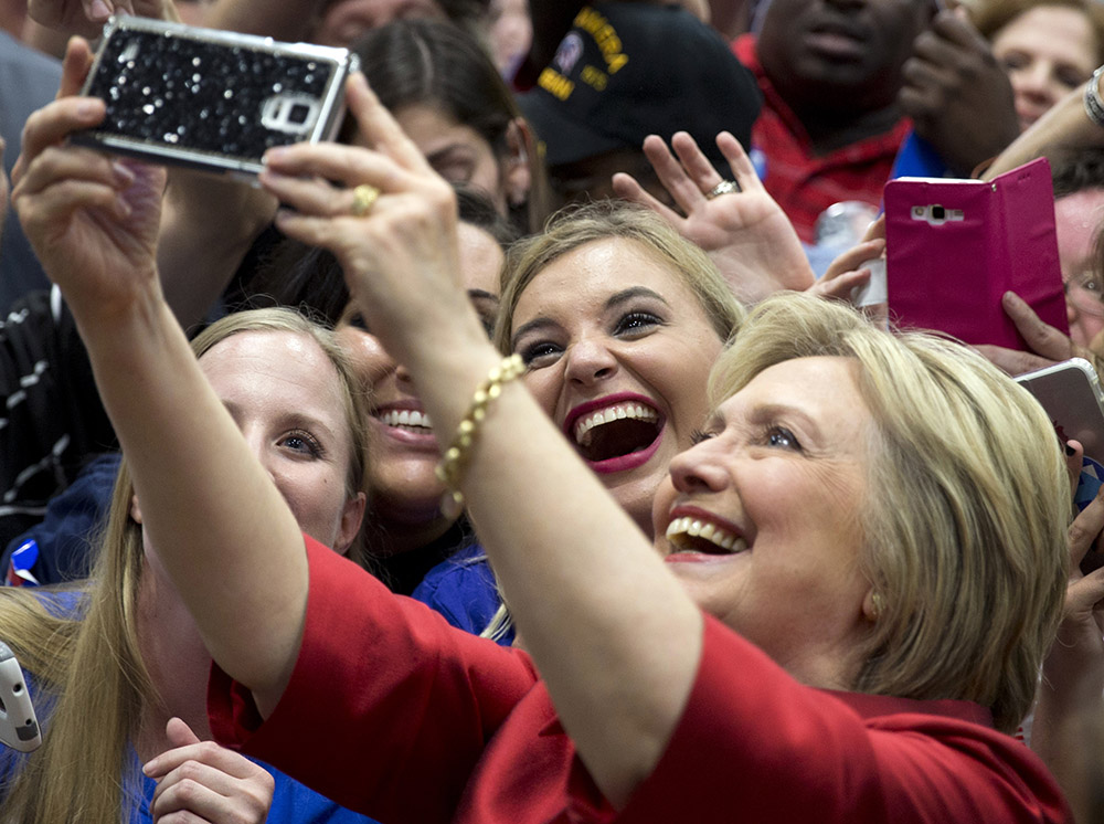 Hillary Clinton wins Arizona