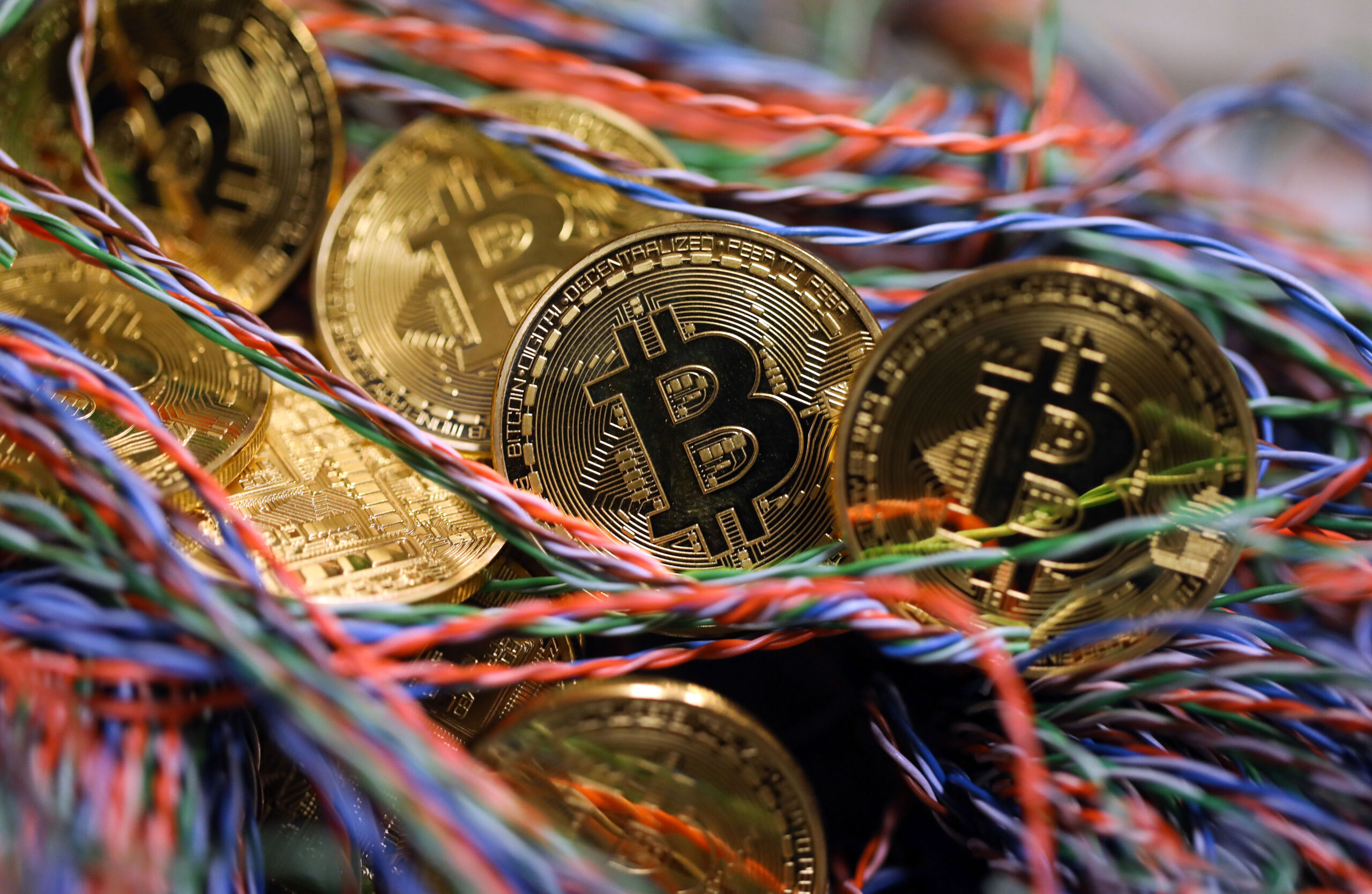 Why bitcoin conjures dot-com ghosts, and worse, for regulators