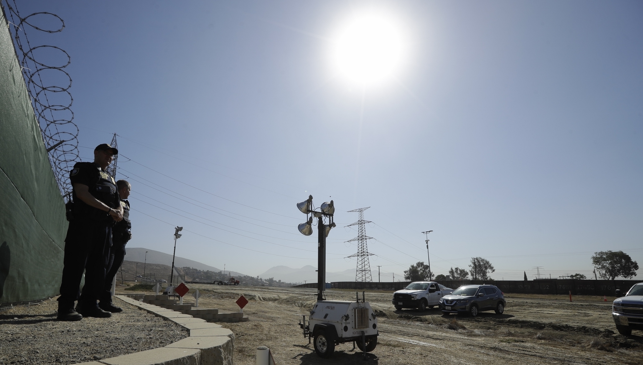 Longtime border patrol agents recall when ‘the wall’ was welcome