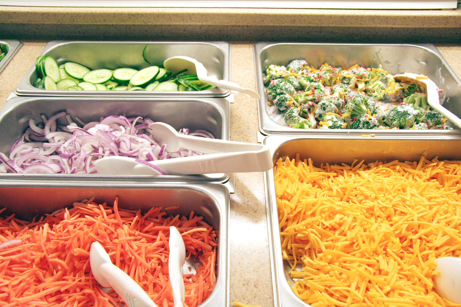 DCPS: 15 salad bars unused because of contract dispute