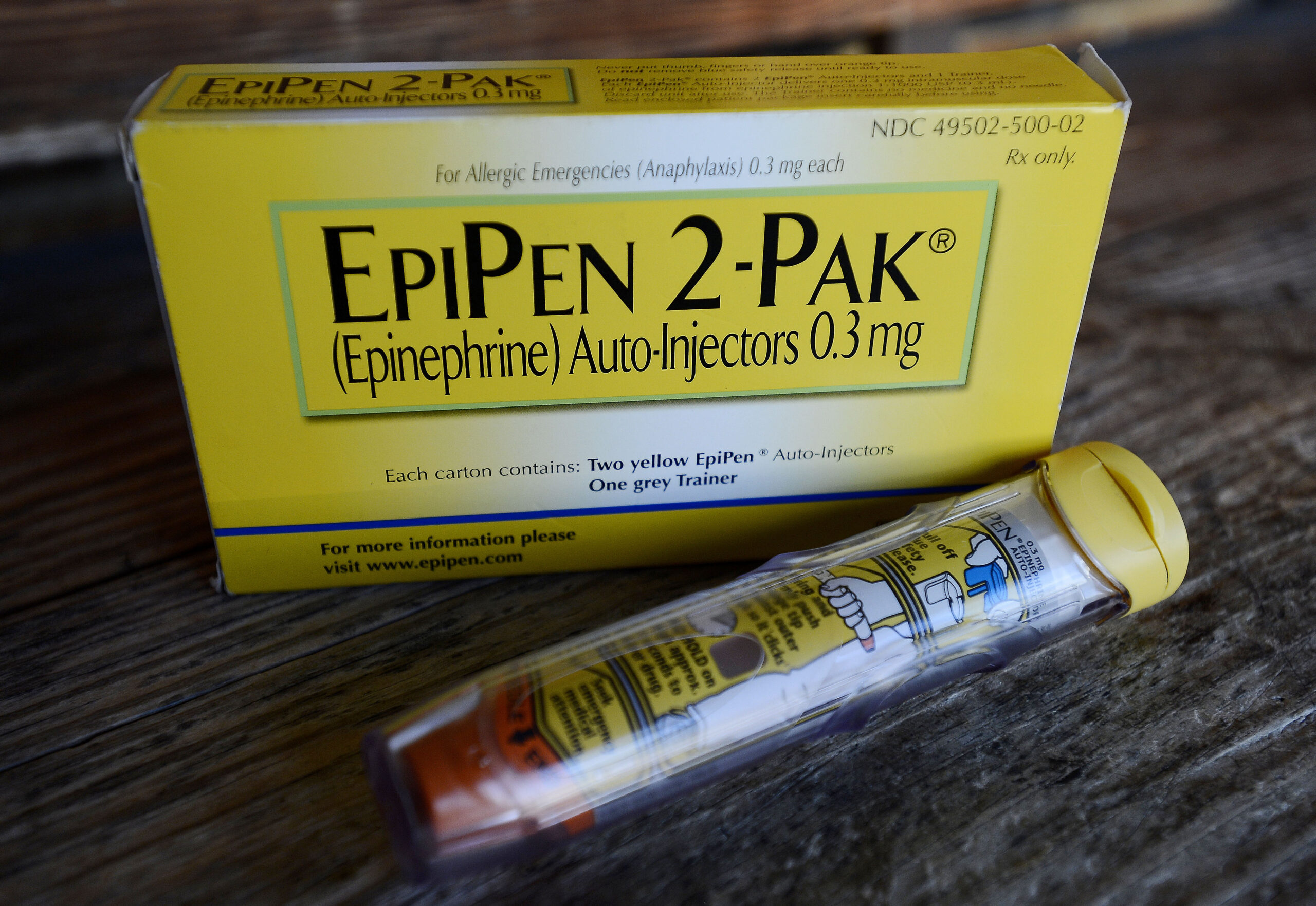 States enact laws to stock epinephrine at schools