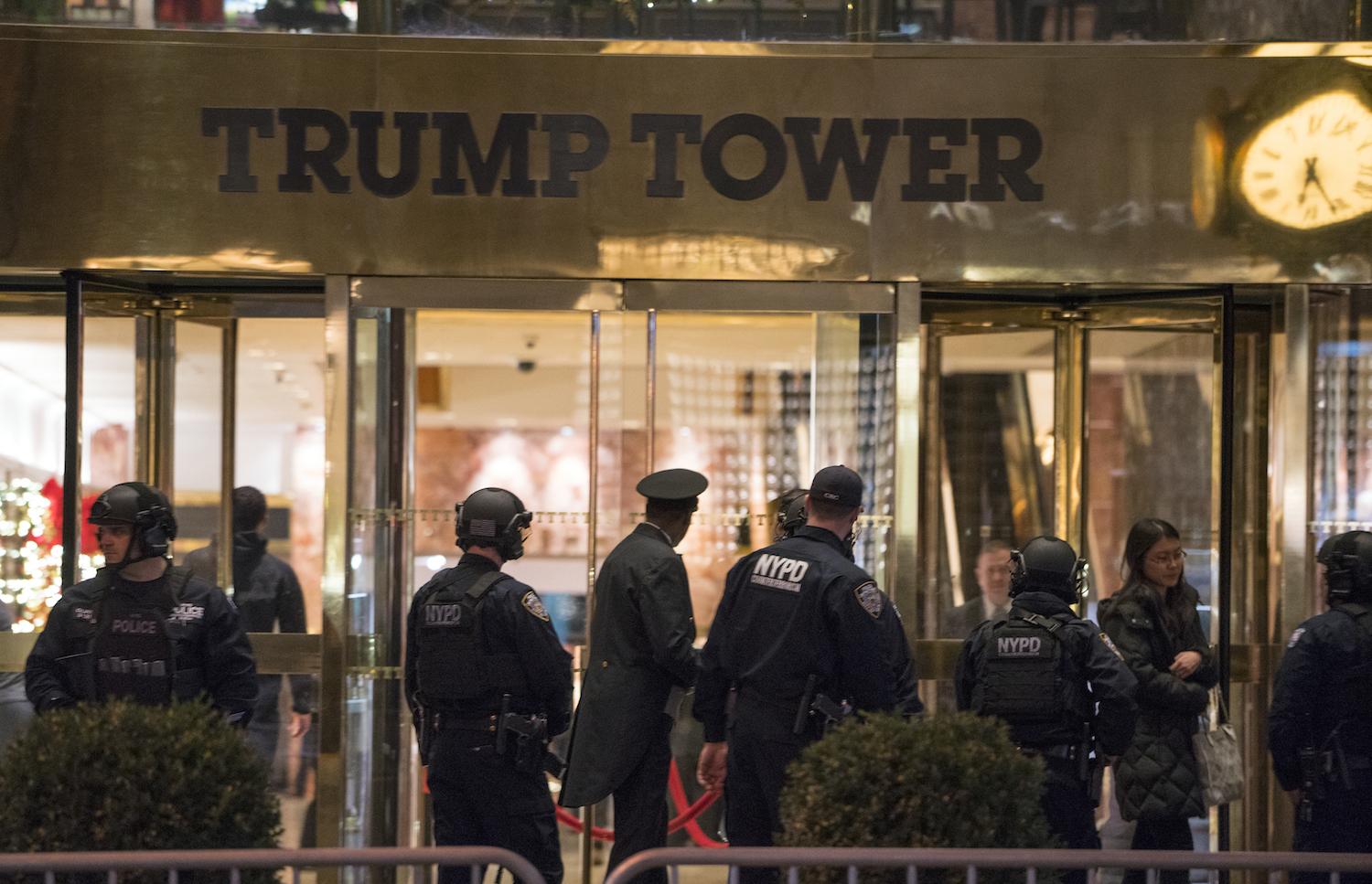 Why is Trump getting briefings on his company if he’s cut ties to it?