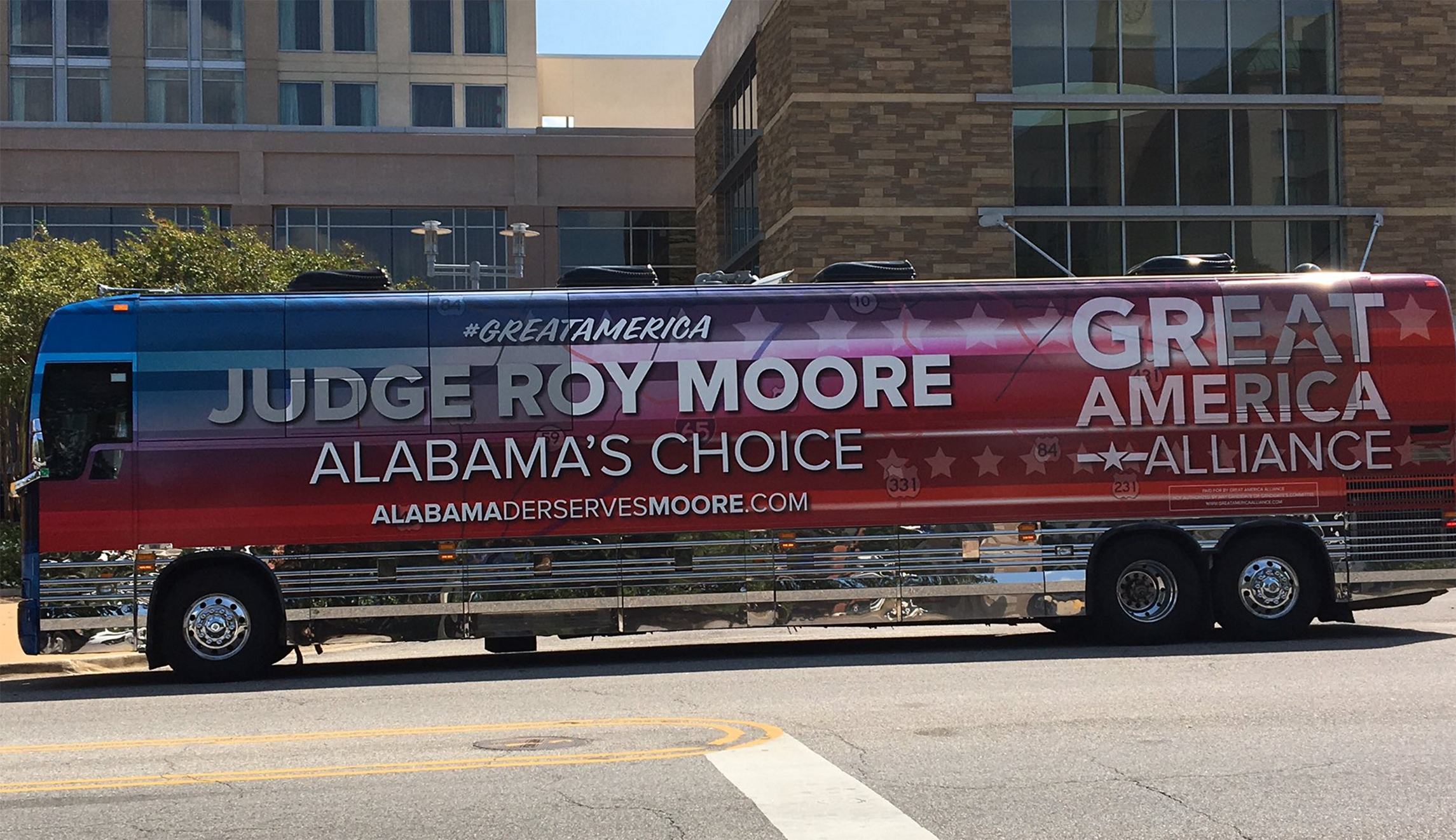 Alabama Democrat Doug Jones purchases domain from misspelled Roy Moore bus ad