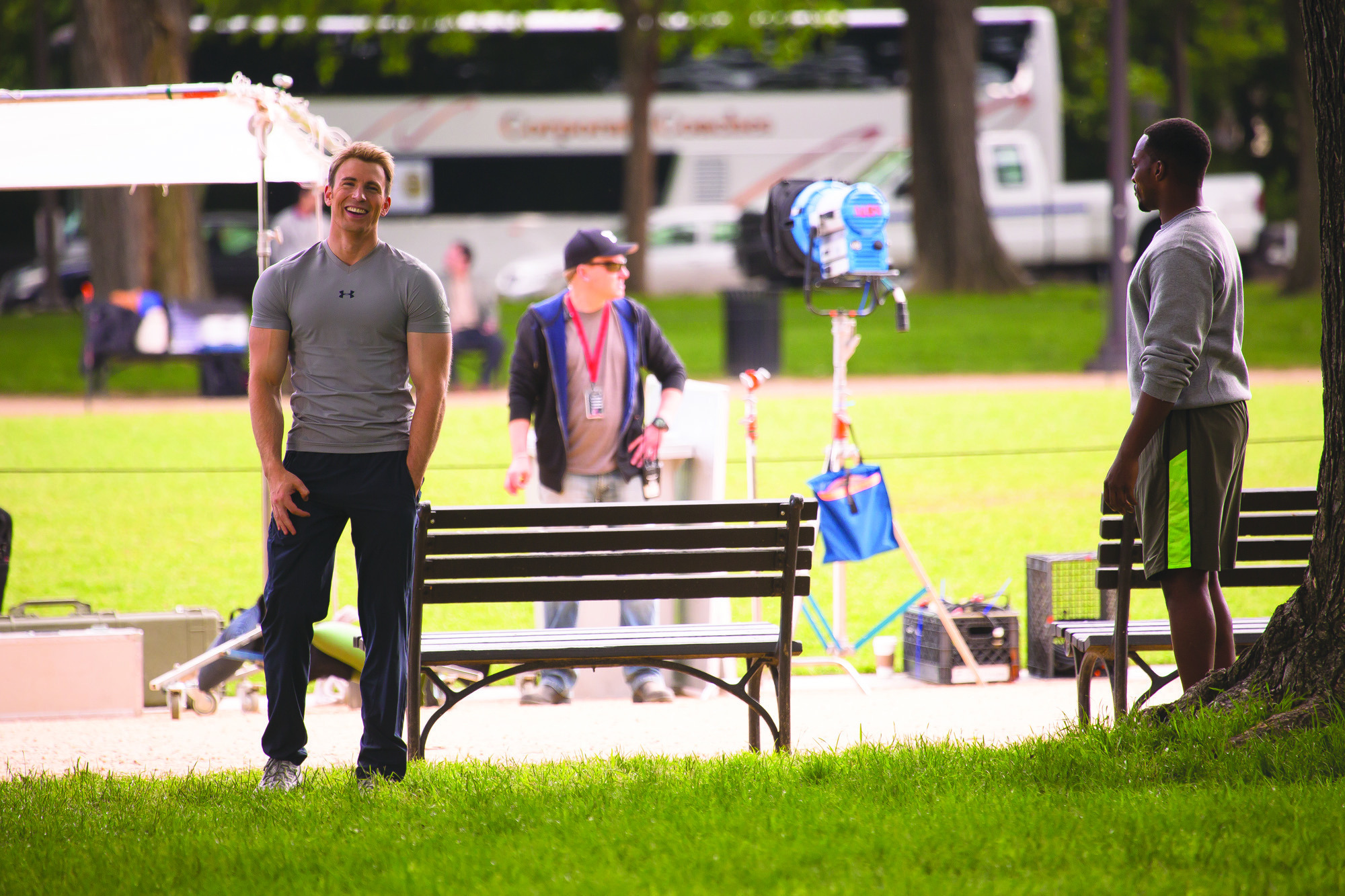 Sightings: Chris Evans filming ‘Captain America 2’ on National Mall