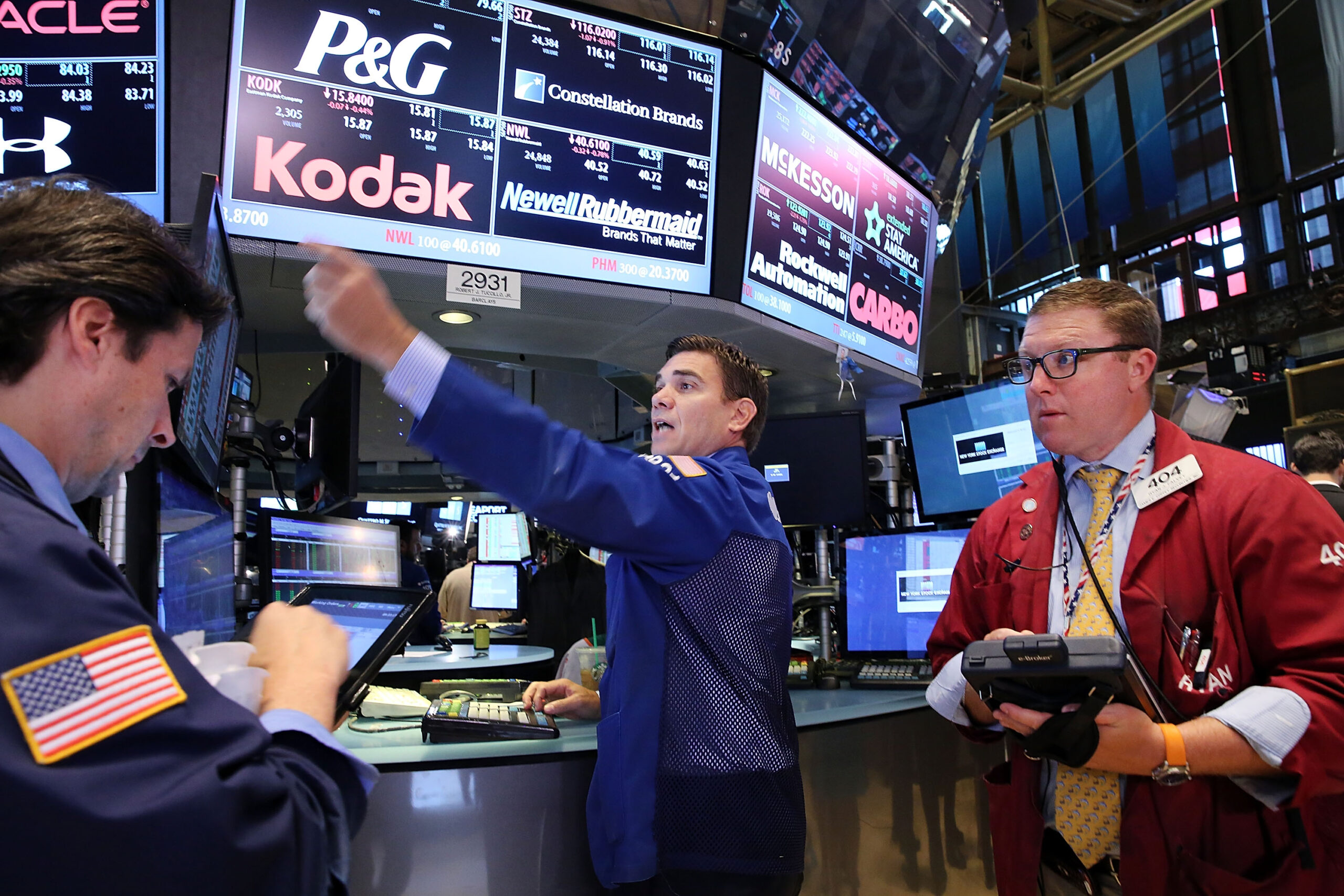 Poll: Voters want more regulation for Wall Street