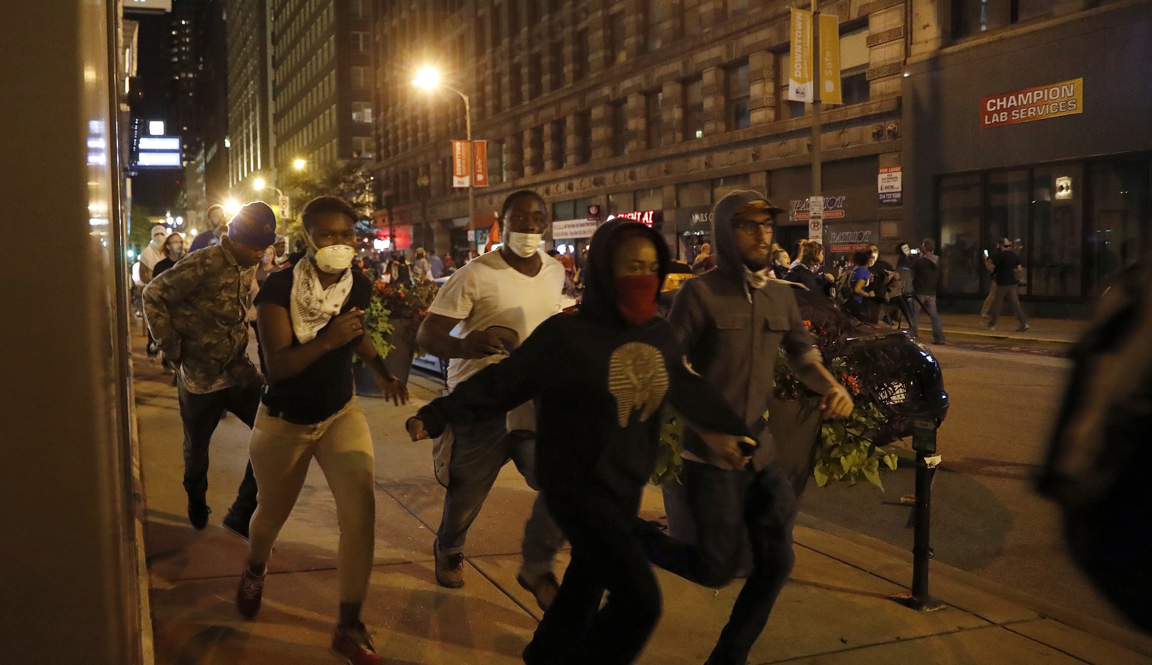St. Louis simmers down after outbreaks of weekend violence