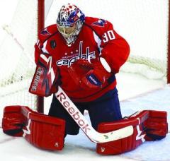 Neuvirth out again, but returns to ice