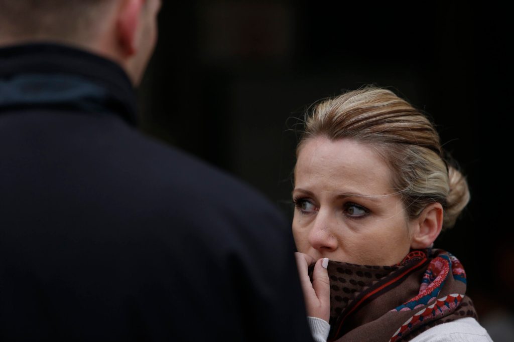 Bosnians see victims excavated from mass grave