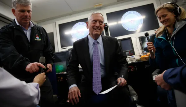Mattis upends press travel tradition, unnerving some reporters