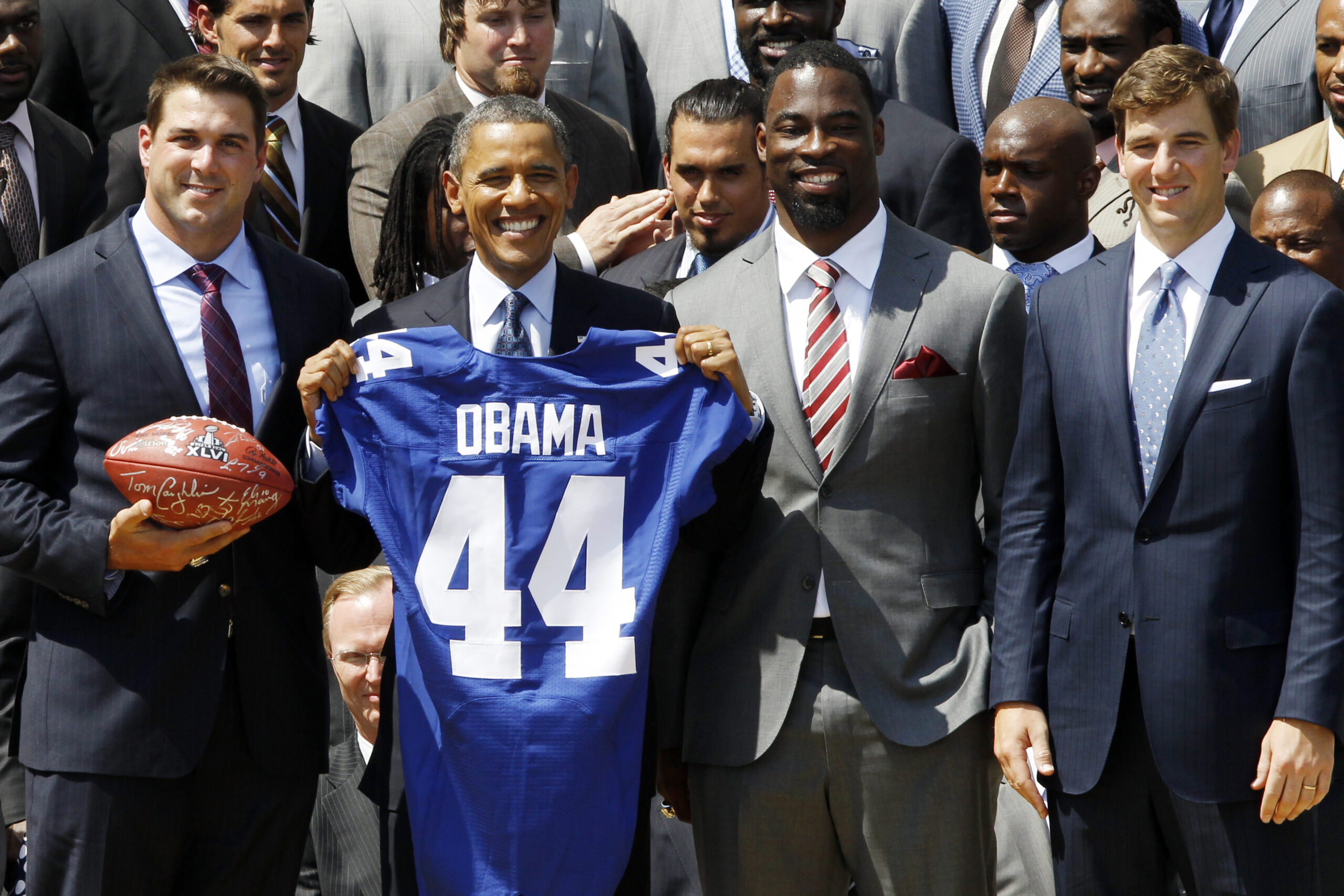 Obama pays tribute to New York Giants