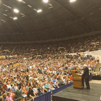 Huge Crowd For Bernie Sanders in Wisconsin