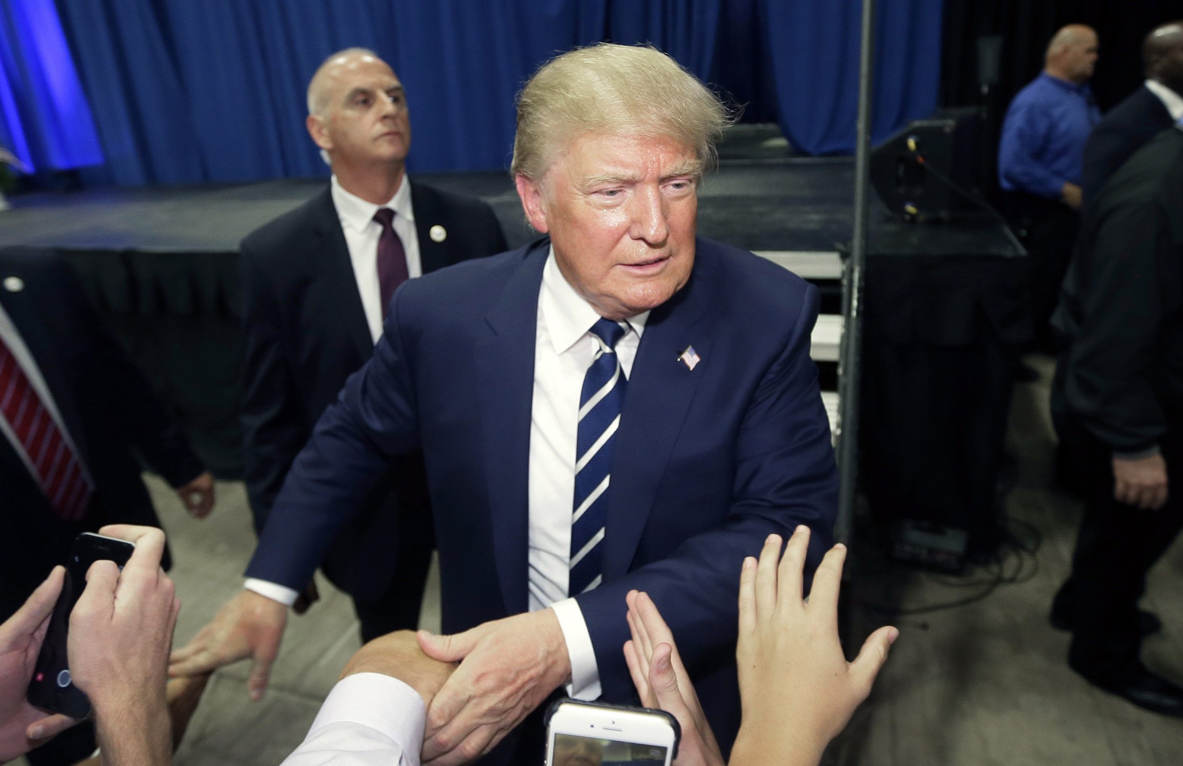 Trump’s October haul includes $100 million from small-dollar donors