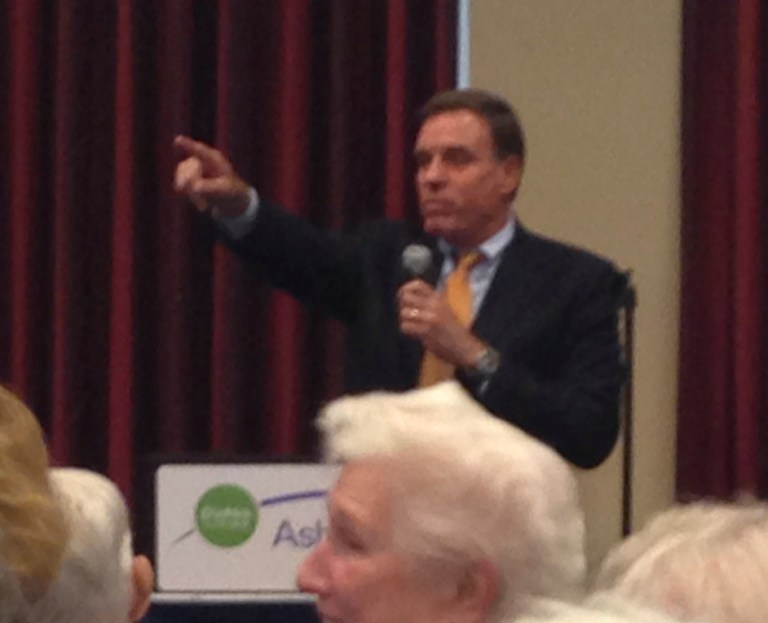 Sen. Mark Warner, D-Va., takes part in a town hall meeting at a retirement community in Ashburn. (Examiner/Rebecca Berg)