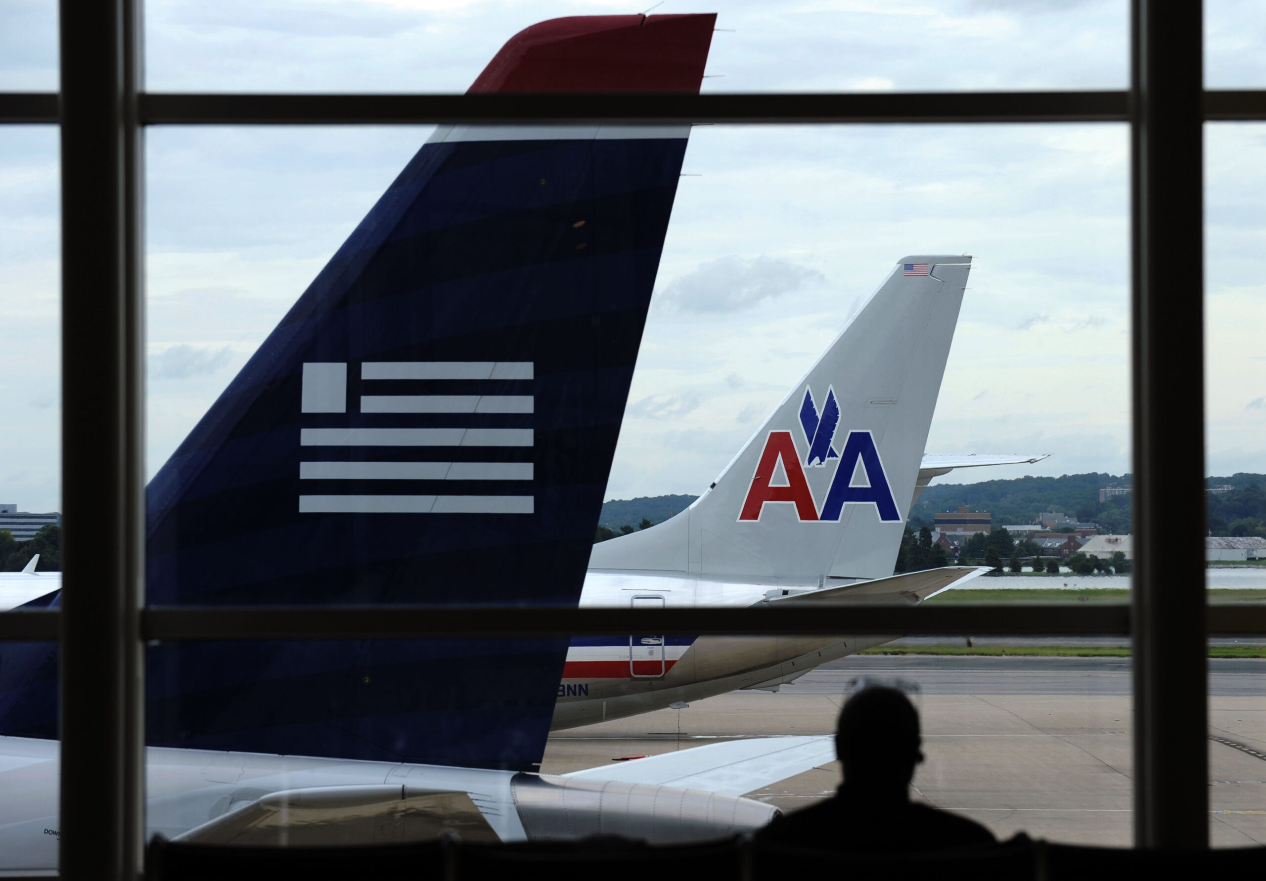 American Airlines 4Q results beat expectations