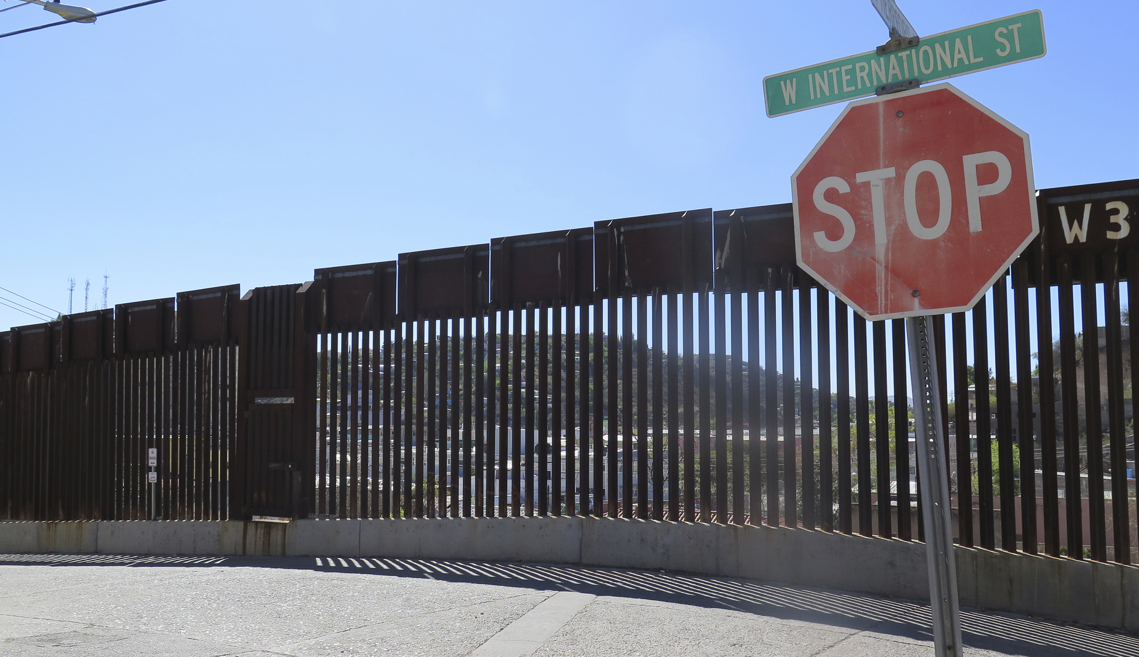 Byron York: 7 times Trump said wall not needed on all 2,000 miles of border