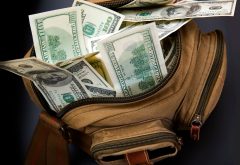 Soldier pleads guilty to taking bribes, stealing fuel in Afghanistan