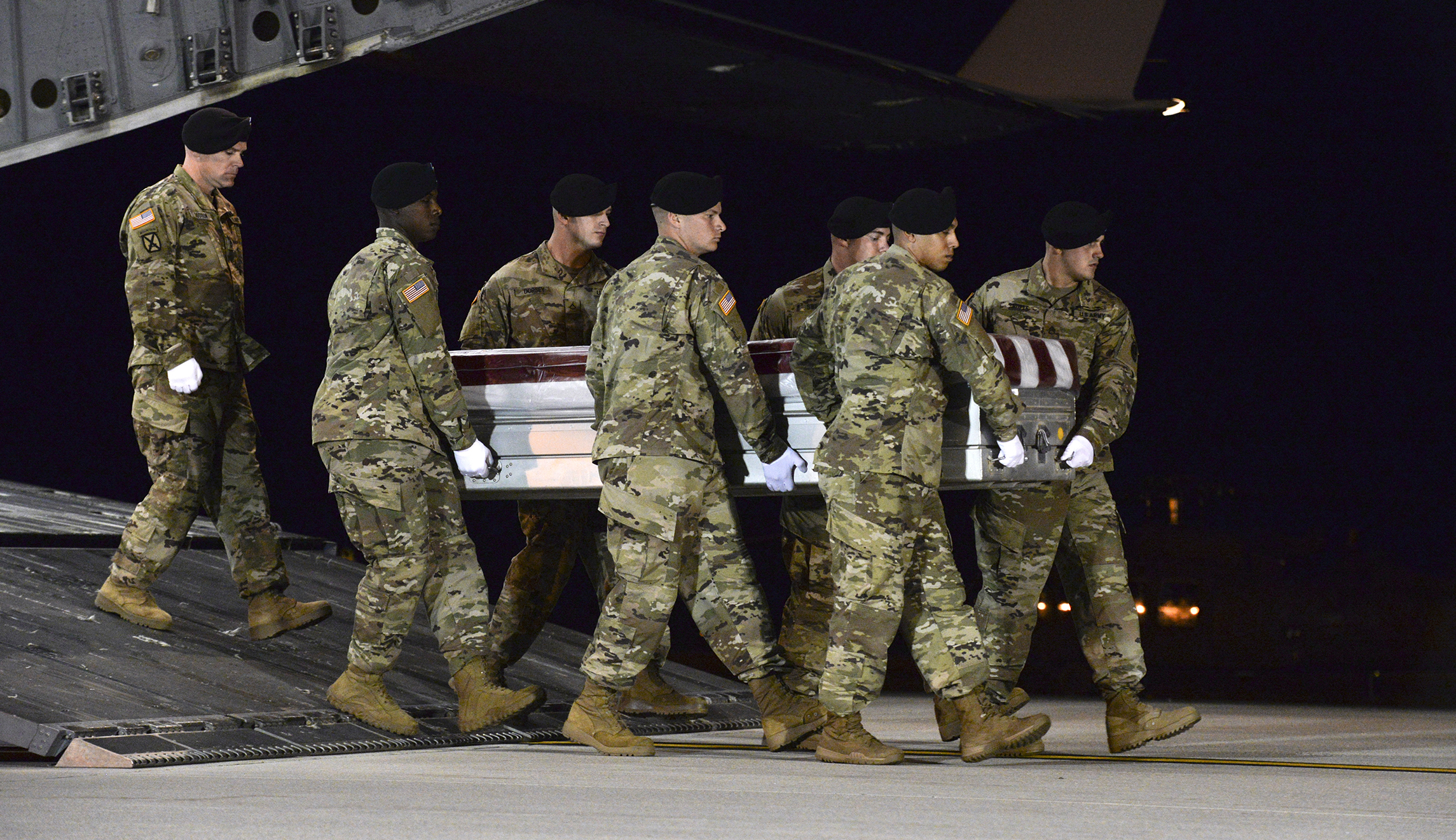 Military source won’t deny report that Islamic State fighters killed US troops in Niger