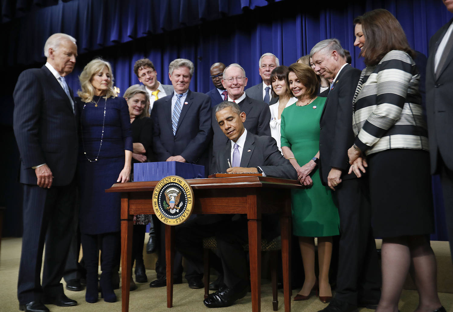 Obama signs Cures legislation