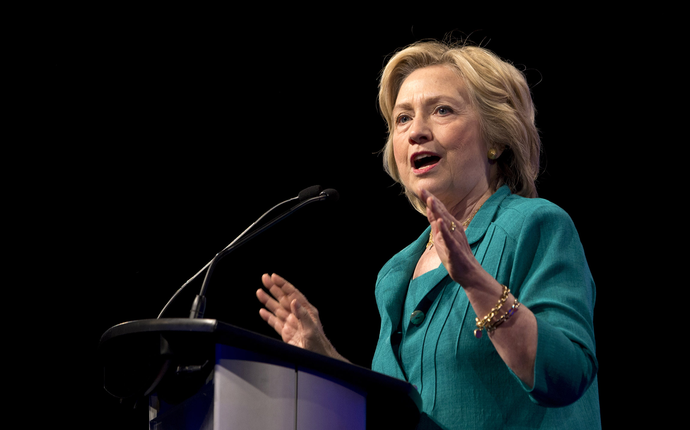 What media bias? Journalists overwhelmingly donated to Hillary Clinton